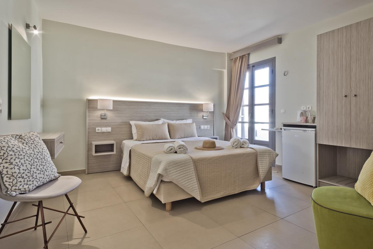 Nereus Luxurious Suites Karpathos Town  Exterior photo